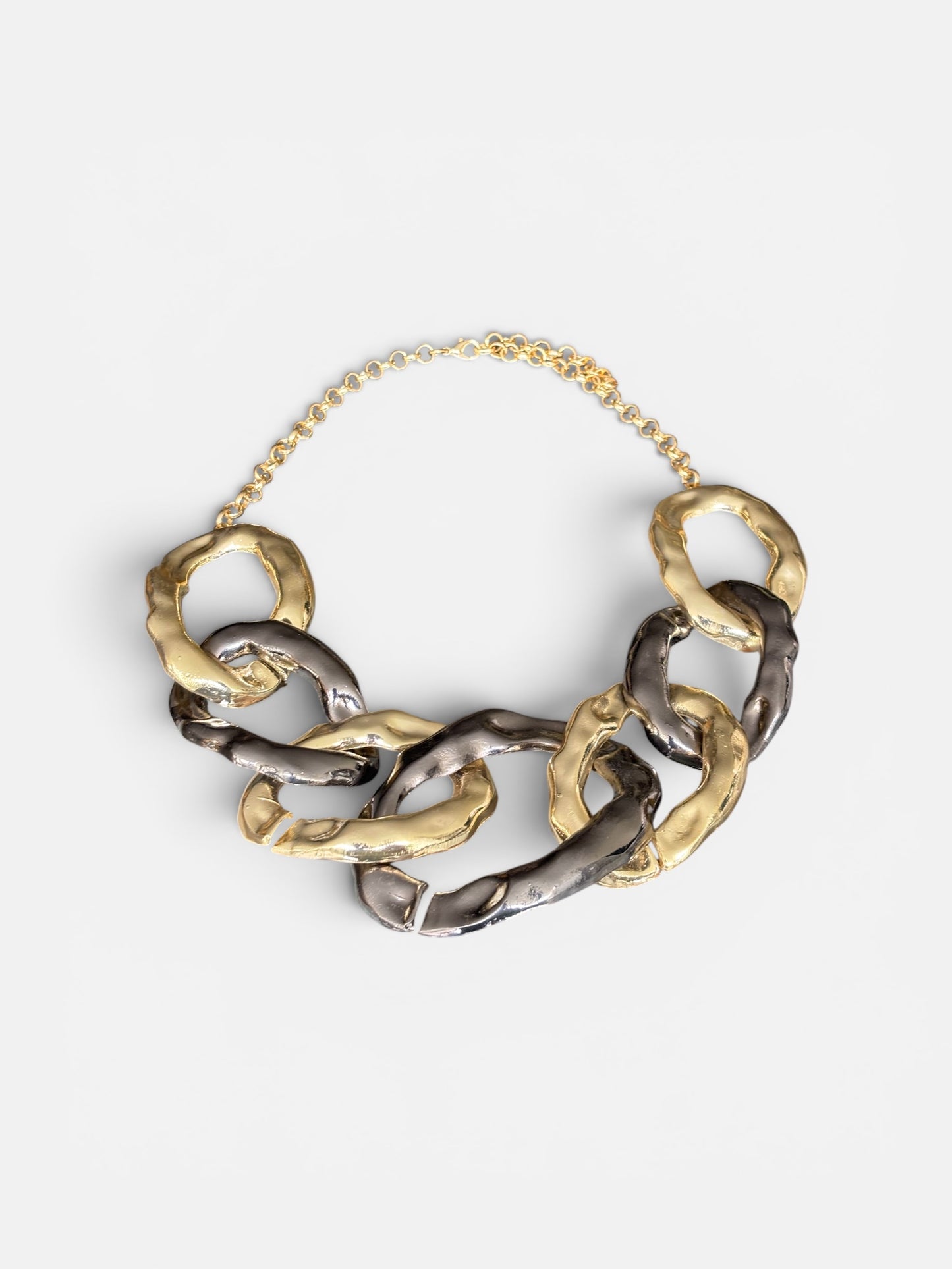Chain of Glow