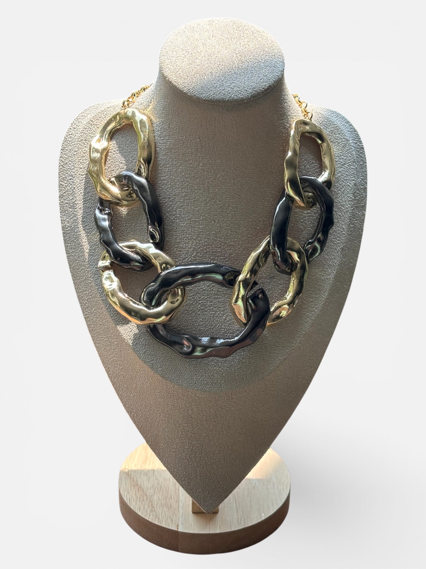 Chain of Glow