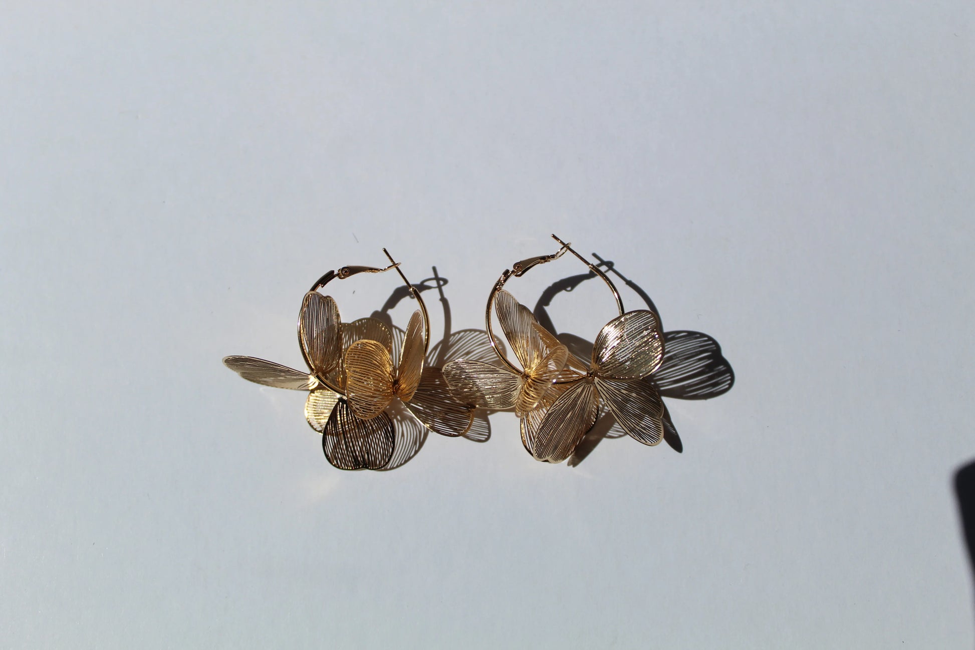 Aretes GOLDEN GARDEN (MED) en dorado de Soul&Gold