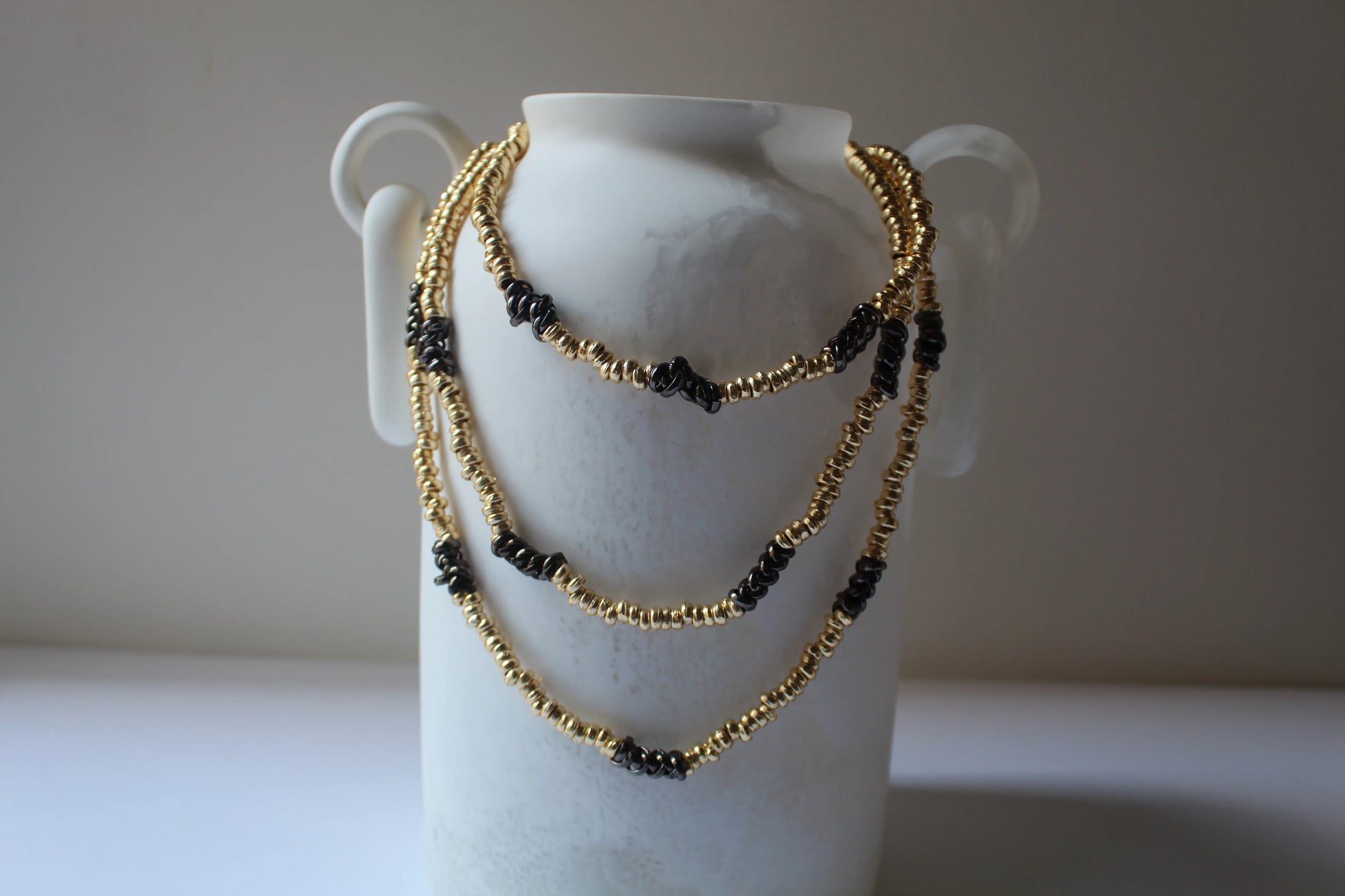 Collares Black & Gold Layers / Silver & Gold Layers en negro con dorado de Soul&Gold