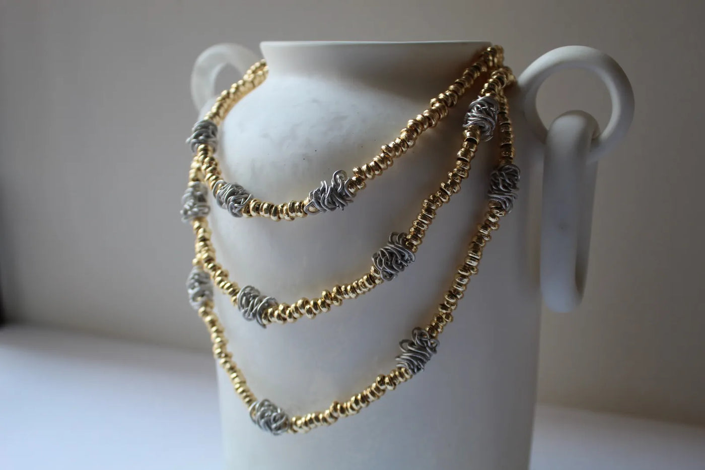 Collares