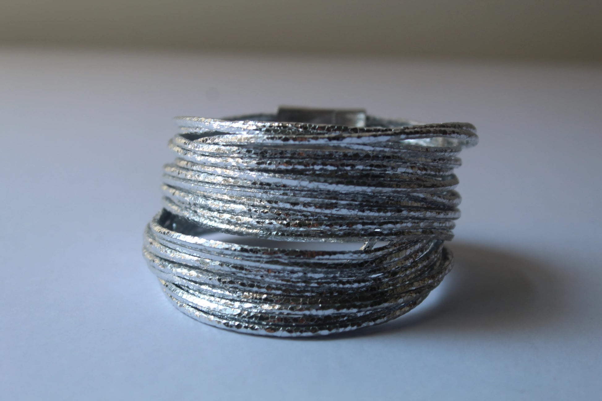 Pulseras WRAP ME en plateado de Soul&Gold